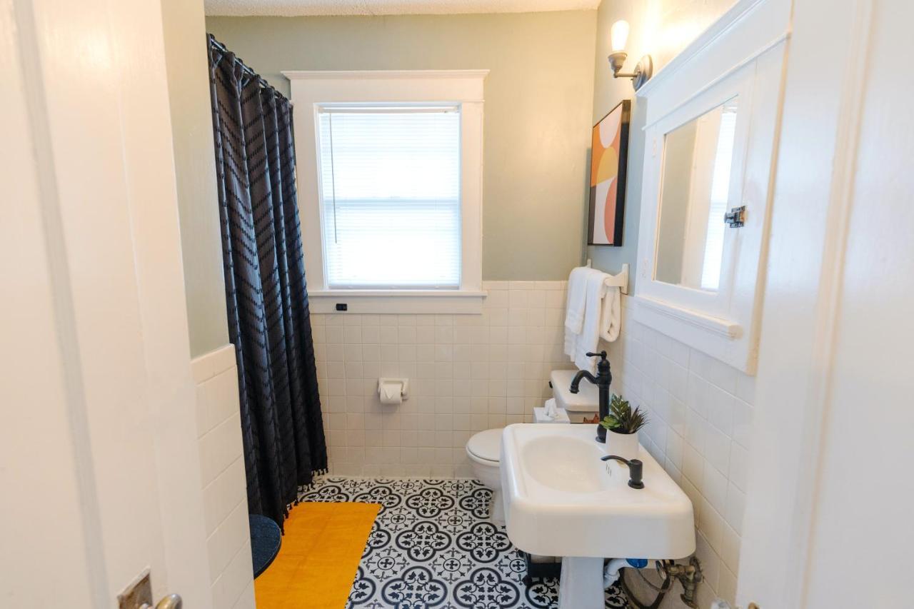 Historic Revival 2Br Midtown Memphis Free Parking Fast Wifi Free Parking Yes Pets Villa Exterior foto